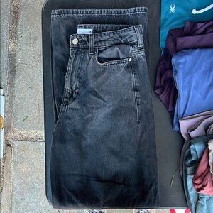 Zara women’s black wide leg jeans